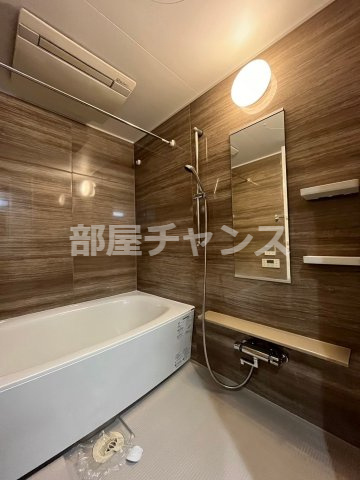 グランルクレ新栄ウエストの浴室|お風呂で日々の疲れを落としましょう