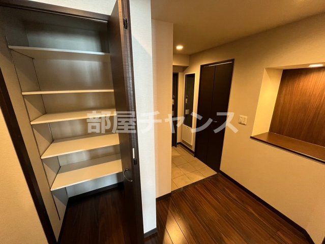 グランルクレ新栄ウエストの玄関|毎日通る玄関はこちらです