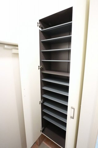 パークガーデンテラスオハナの収納