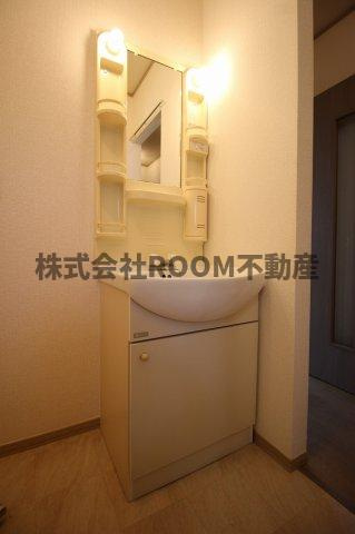ルミエールの独立洗面台|独立洗面台あり、毎朝おしゃれに忙しい女性の方におすすめです