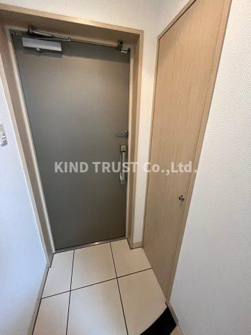 willDo南森町の玄関|明るい玄関です