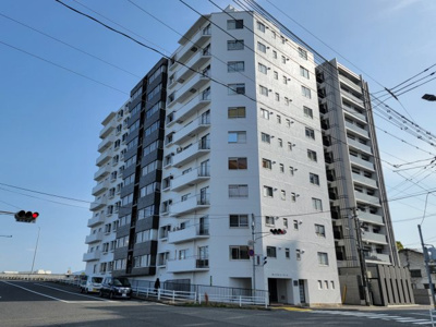 【外観】 | 舟入川口コータース | 舟入川口コータース　「舟入川口町」電停まで徒歩6分　「舟入幸町」バス停まで徒歩2分