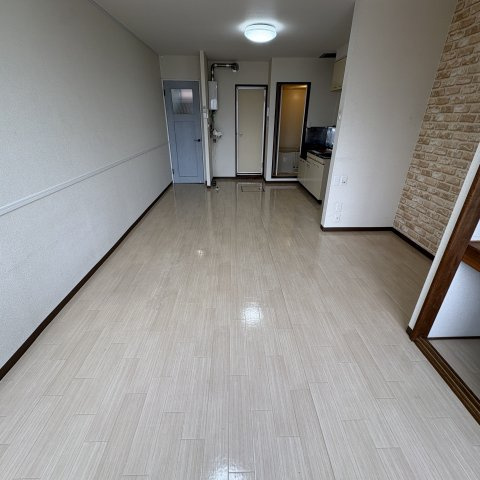 ハイツラポートBの内装