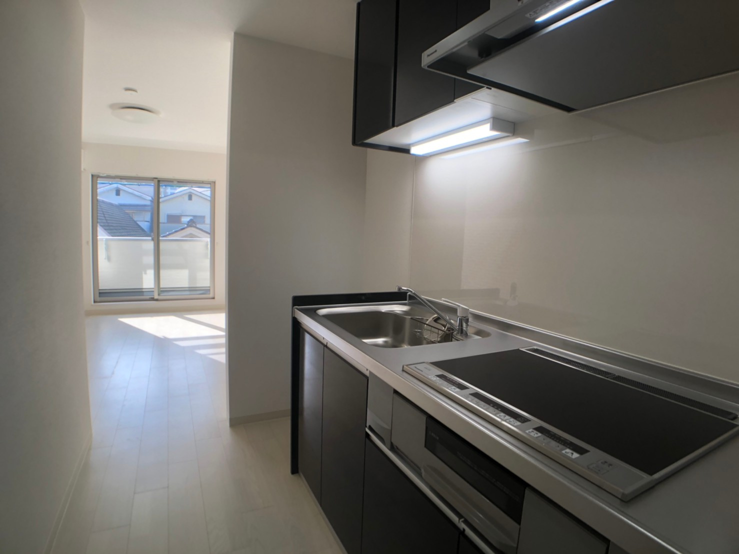 クリエオーレ上小阪のキッチン