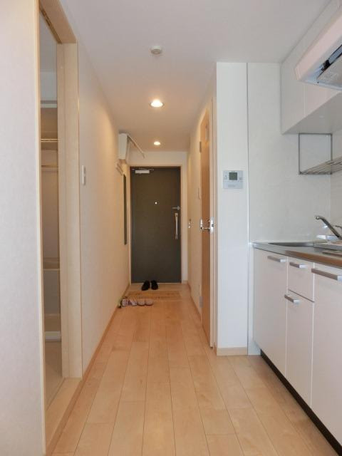 メルベーユ西淀の玄関