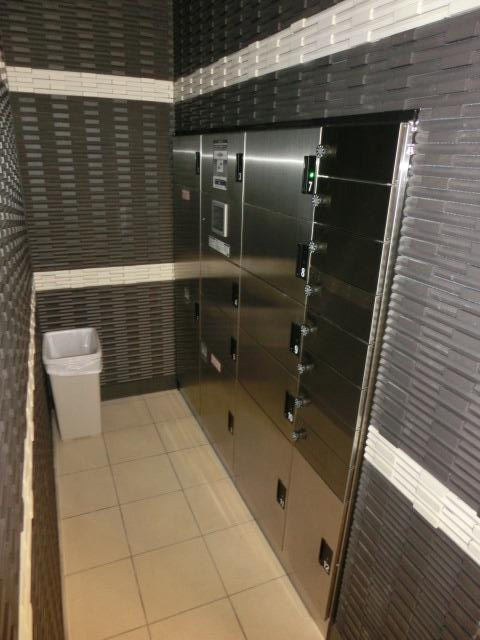 メルベーユ西淀のエントランス