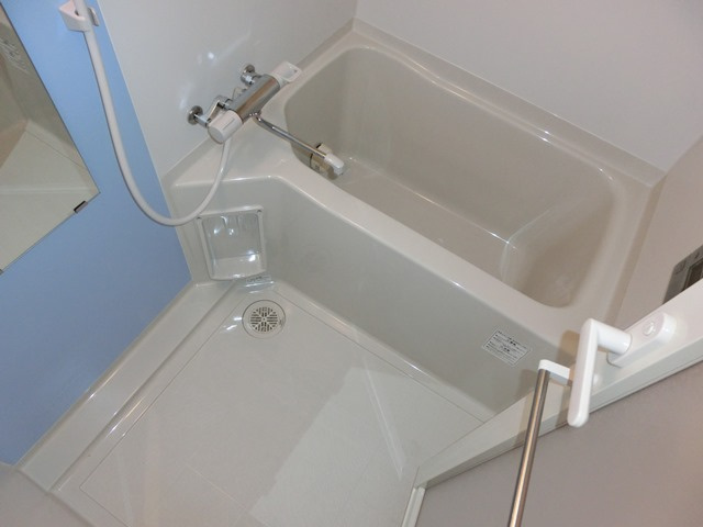 メルベーユ西淀の浴室