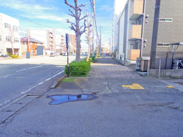 【その他】 | 沼津市平町 売一棟マンション ES05040 | 沼津市平町　前面道路