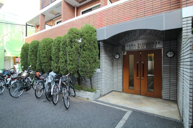 【エントランス】