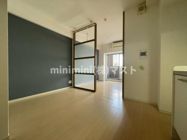 KDX堺筋本町レジデンスの居間・リビング