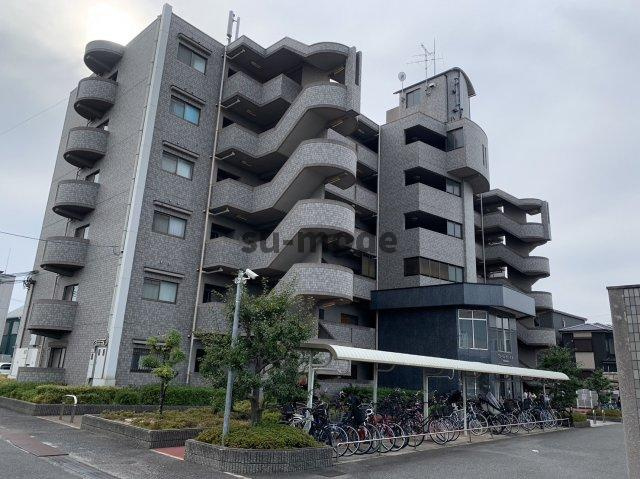 グローバルサイト茨木の外観