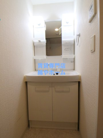 シスイル長居の独立洗面台|使いやすい独立洗面台です