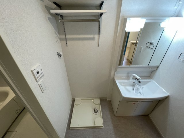 シルキーハイツⅦのその他|室内洗濯機置場