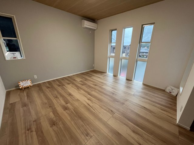 【寝室】の画像