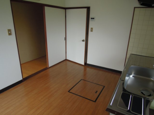 芝吹アパート貸平家のキッチン