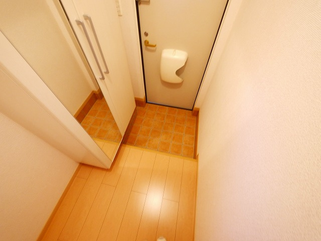 アッド　コンフォート２の玄関|玄関です