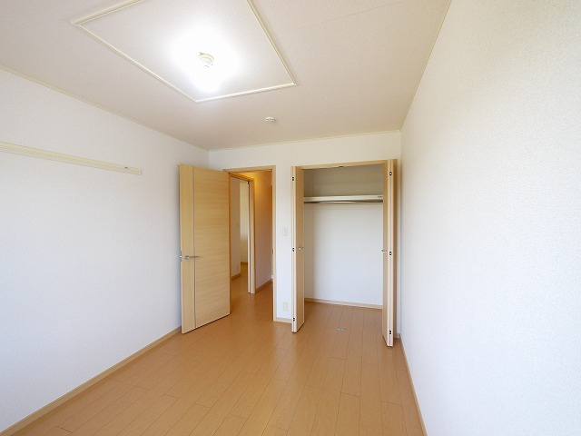 アッド　コンフォート２の洋室|広々とした洋室です