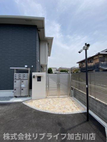 Zenisの駐車場