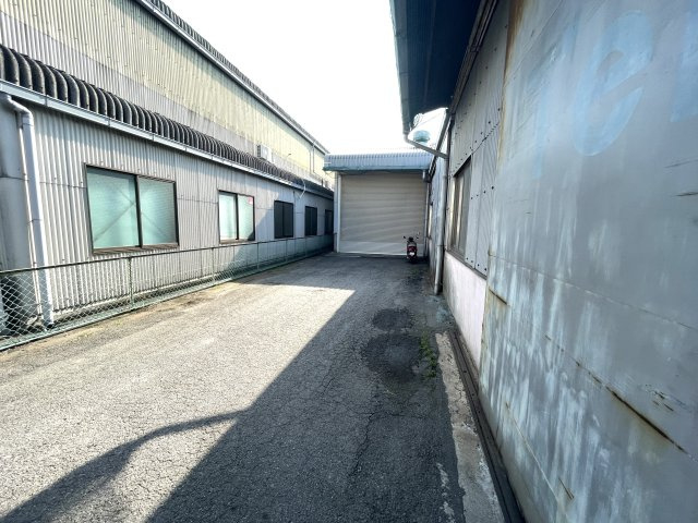 根崎町工場の外観
