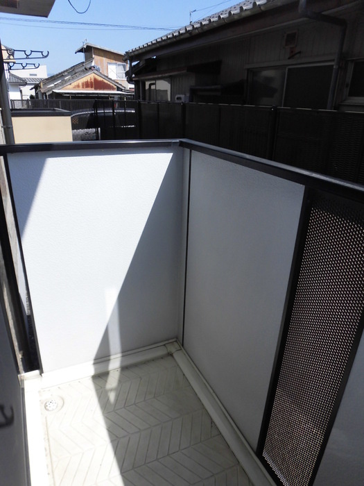 ルミエール A棟のバルコニー|Ａ102 ベランダ