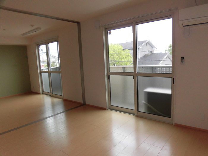 メゾン・ヴェール Aの洋室|Ａ203 リビング・洋室