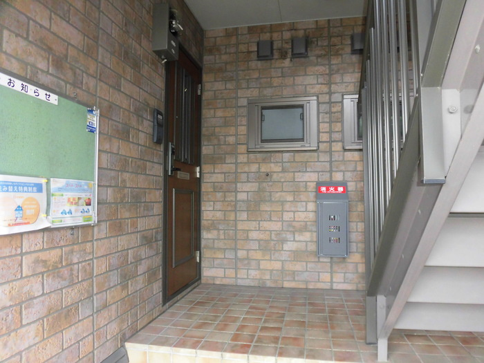 エスポワールタカオのエントランス|玄関周辺