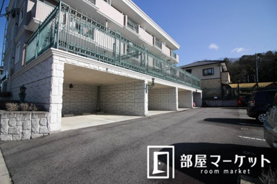 【駐車場】 | ＴＨＥ　ＦＡＲ　ＳＯＵＴＨ　ＥＡＳＴ