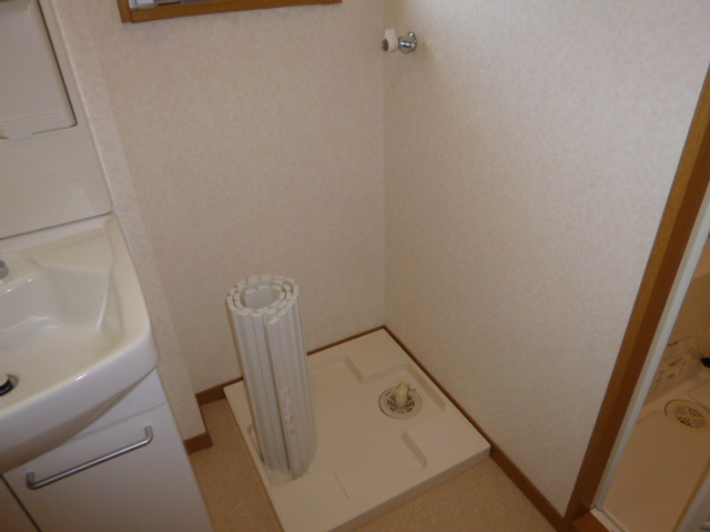 ブリリアント真壁のその他|洗濯機置場