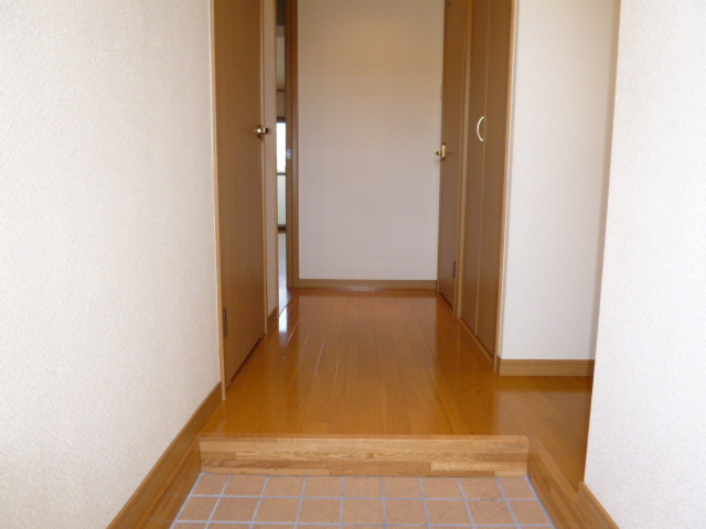 ブリリアント真壁の玄関