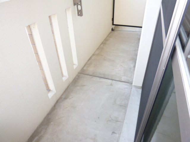 ブリリアント真壁のバルコニー