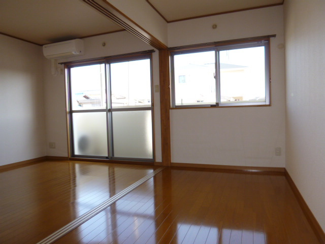 ブリリアント真壁の寝室|洋室