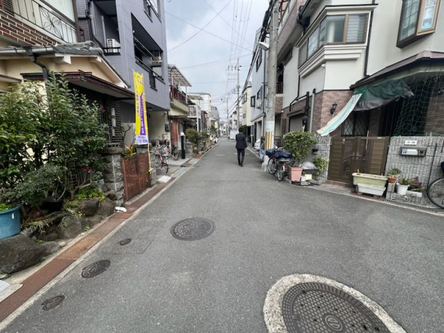 【建築条件付き土地】サガミ・タウン田井西町の前面道路含む現地写真|前面道路含む現地写真です