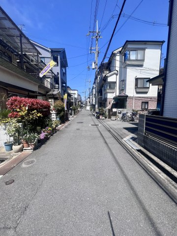 【建築条件付き土地】サガミ・タウン田井西町の前面道路含む現地写真