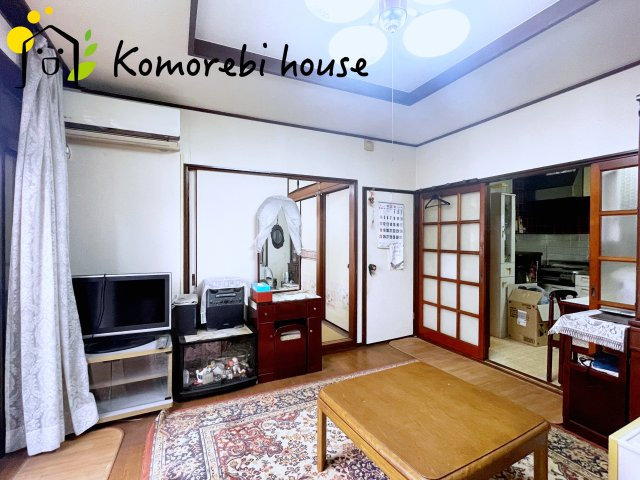 北本市二ツ家　中古戸建の居間・リビング|9月21日　撮影