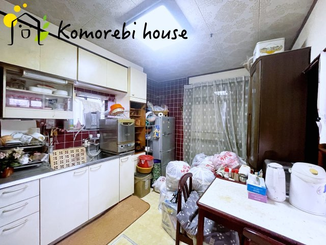 北本市二ツ家　中古戸建の居間・リビング|9月21日　撮影