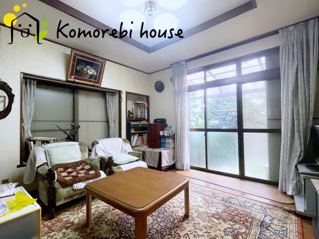 北本市二ツ家　中古戸建の居間・リビング|9月21日　撮影