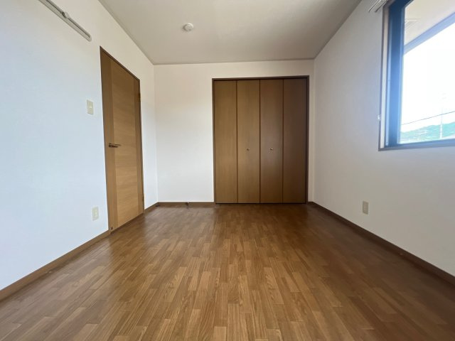 ラ・フォーレ A棟の子供部屋