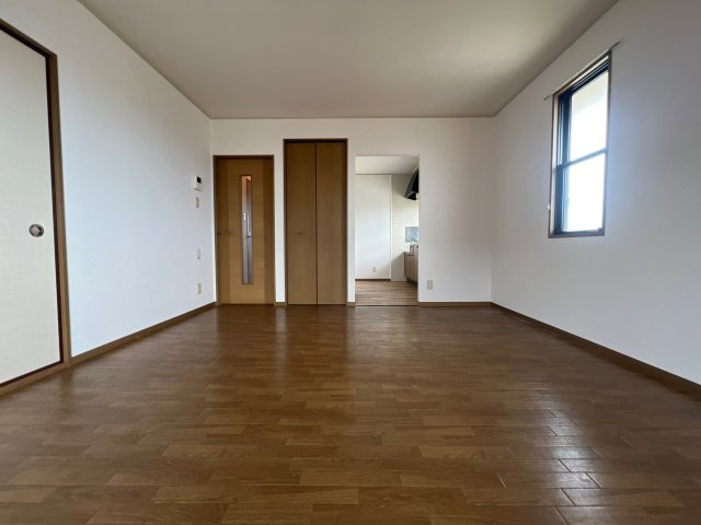 ラ・フォーレ A棟の居間・リビング