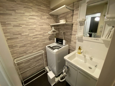 【洗面所】 | ループ千代 | 別号室の写真になります。現況優先。