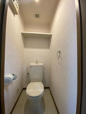 【トイレ】 | サザン薬院 | 別号室の写真になります。現況優先。