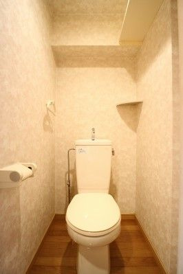 【トイレ】 | N‐ラヴィーヌ荒江 | 別号室の写真になります。現況優先。