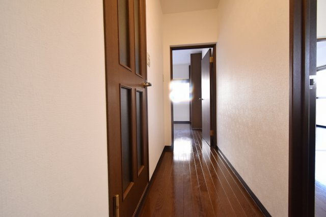 西宮市甲子園一番町の賃貸マンションの内装