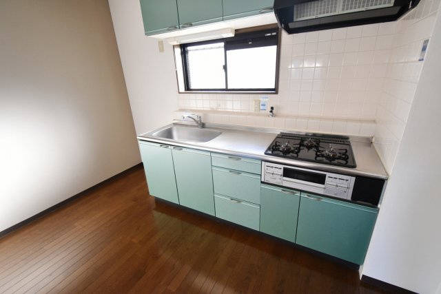 西宮市甲子園一番町の賃貸マンションのキッチン