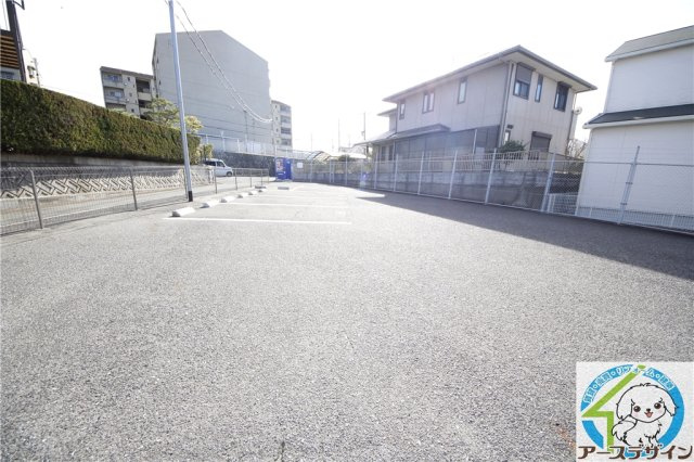 セルヴィス　デ　エスプリの駐車場|駐車場完備です