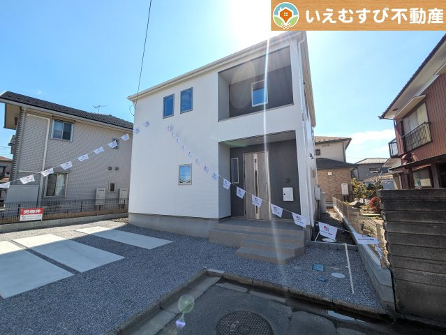 URBAN STYLE　熊谷市上之1期の外観|清潔感ある白を基調としたシンプルモダンな落ちついた外観
