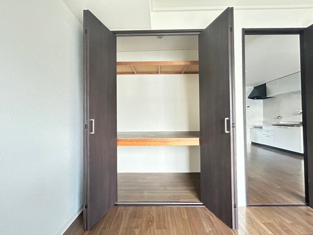 若園ハイツの収納