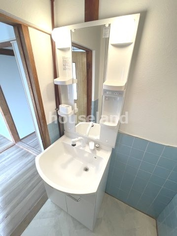 リベルテAWAの独立洗面台