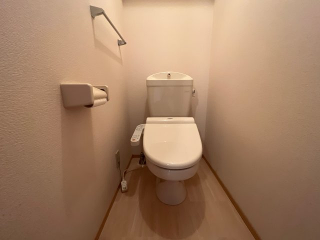 オークス中島のトイレ