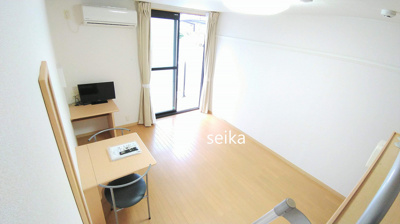 【寝室】 | セザル | 1階はフローリング、2階以上はカーペットタイプとなります。