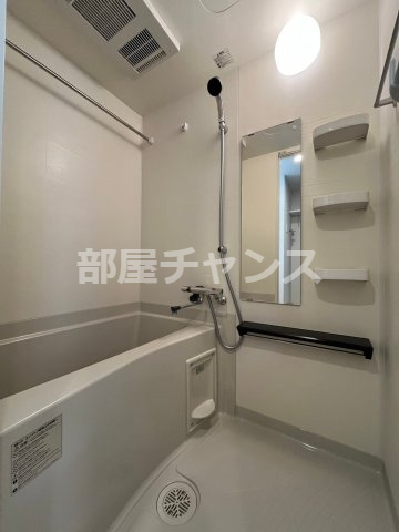 エステムコート名古屋葵の浴室